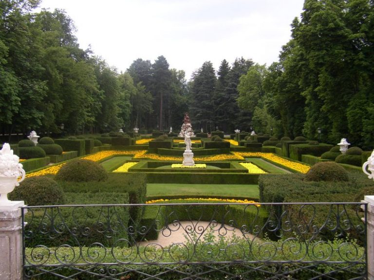 Jardines La Granja22 7 2003 768x576
