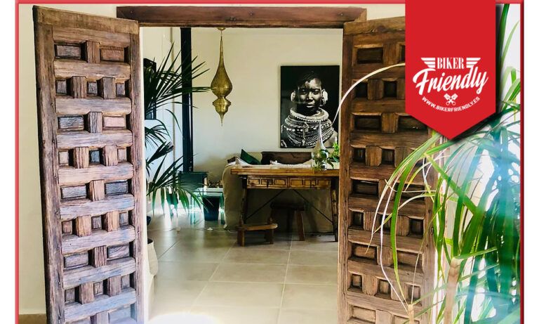 cave holidays 2 768x461