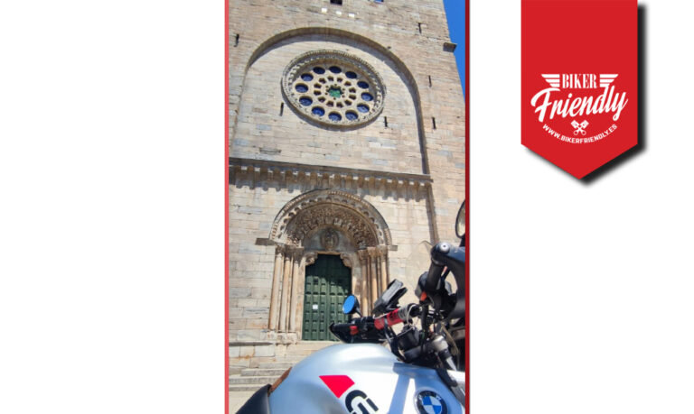 iglesia portomarin 3 768x459