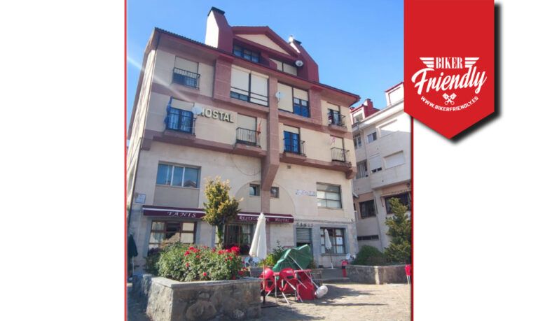 hostal tanis 768x459