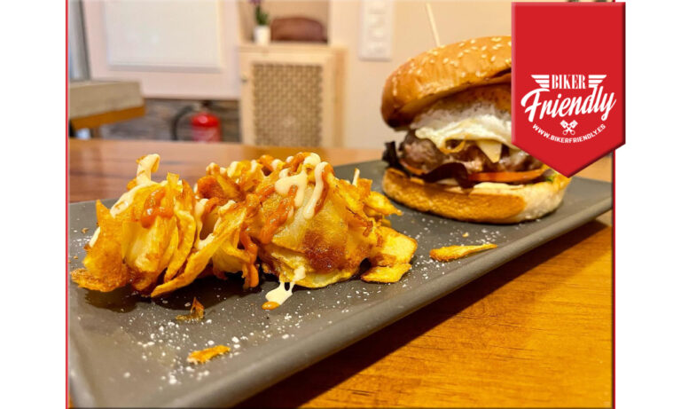 bar las vegas y taxi 2 768x461