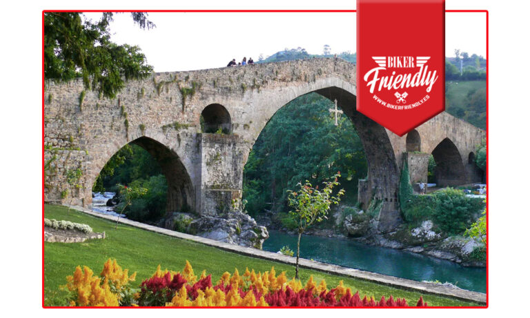 Apartamentos aldea del puente 768x461