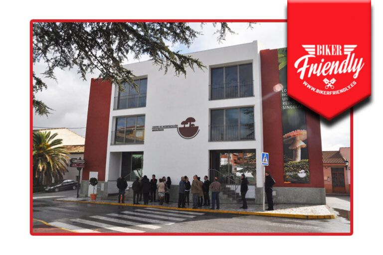 centro interpretacion micologico caniles 768x512